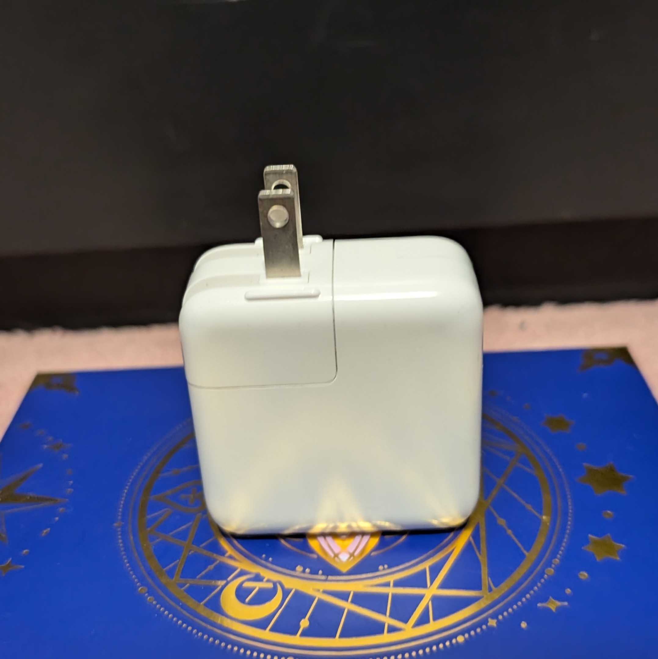 More experimentation with the tool that erases part of the model based on the mask. The boole tool was a tool I used to shortcut My way into sculpting or creating my desired shape quickly.